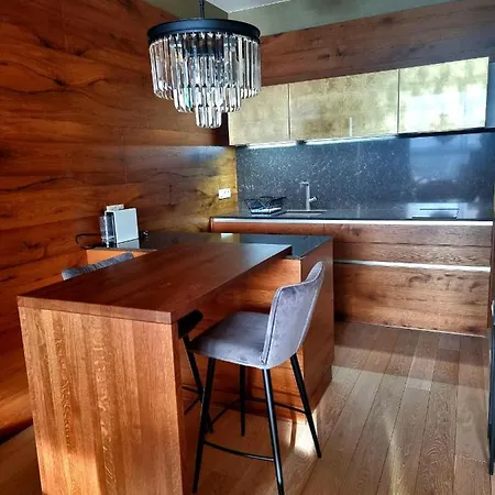 Majestic Golden View Διαμέρισμα Μπρατισλάβα