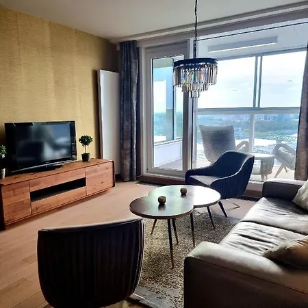 Majestic Golden View Apartman *