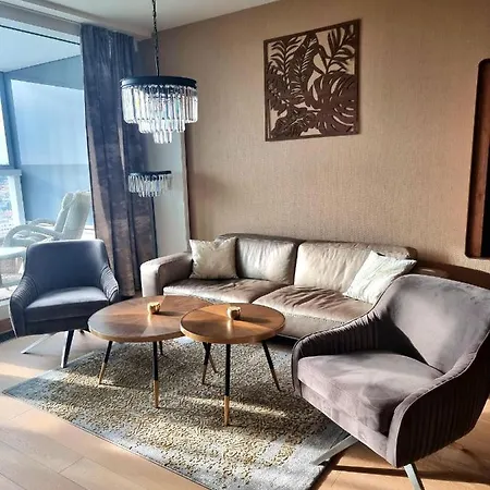 Apartment Majestic Golden View